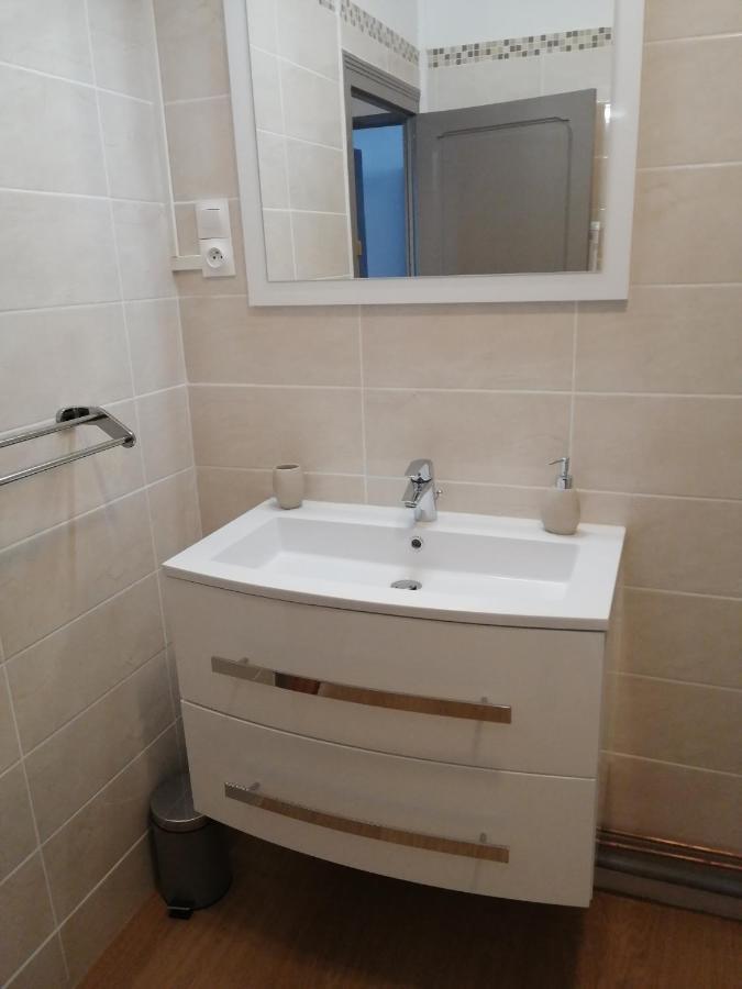 Ferienwohnung Agreable 2 Pieces Proche De La Loire Orléans Exterior foto